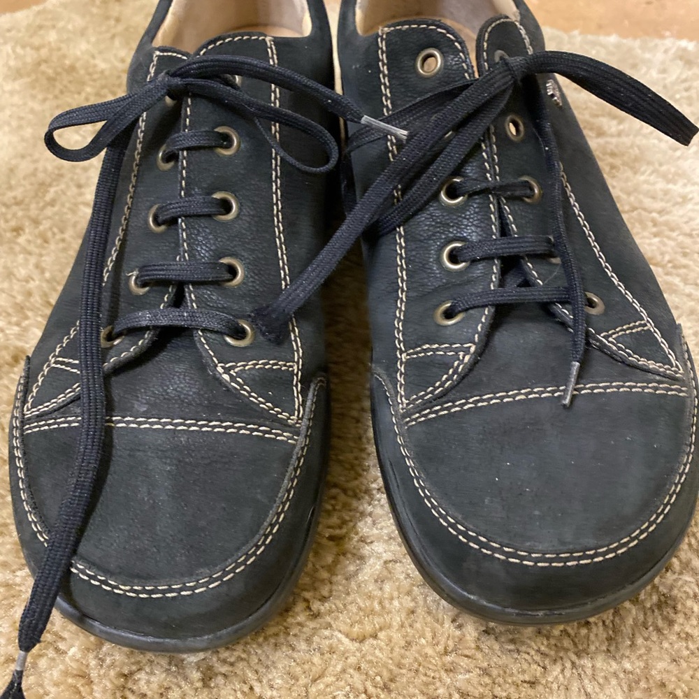 Finn Comfort Shoes Size 8 US